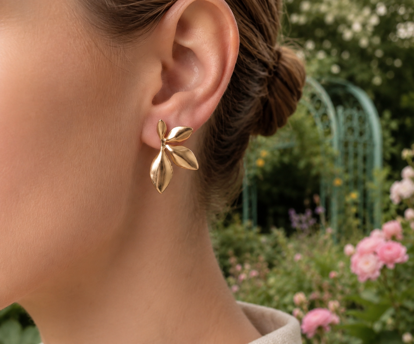 Boucles d'oreilles demi fleur