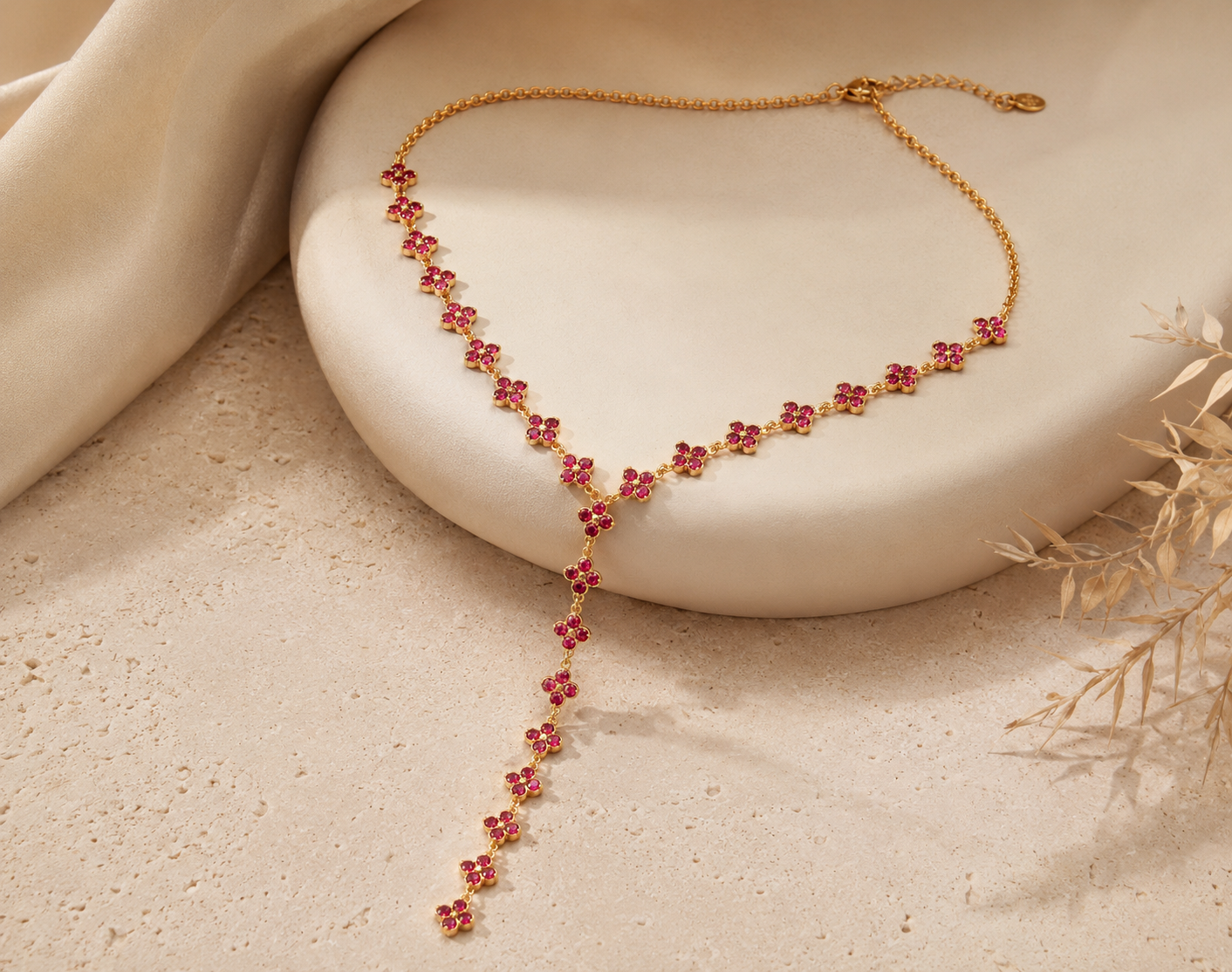 Collier long trèfles rose
