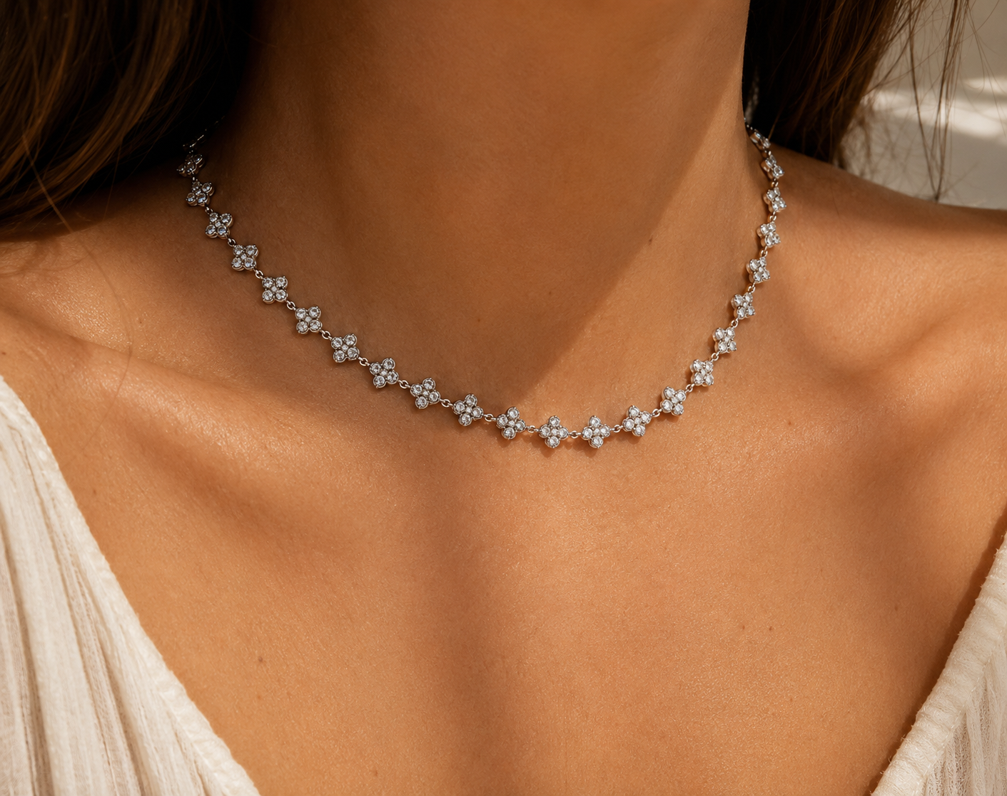 Collier trèfles argenté