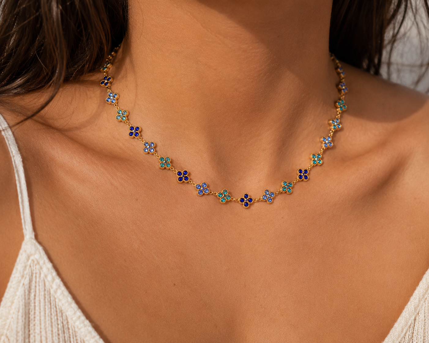 Collier trèfles bleu