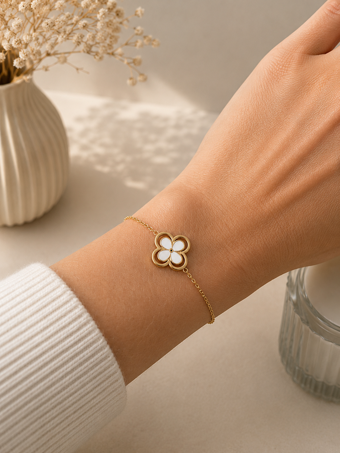 Bracelet trèfle ajouré